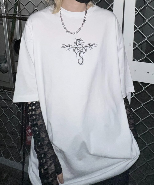MAROCORE(マロコア)の「【MAROCORE SELECT】トライバル / ドラゴン ビッグTシャツ(Tシャツ/カットソー・メンズ・ホワイト/ブラック/ホワイト系その他/ブラック系その他/ホワイト系その他2/ブラック系その他2/グレー系その他2・M/L)」の3枚目の写真
