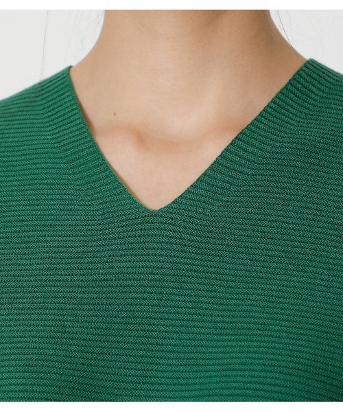 AZUL by moussy（アズールバイマウジー）の「LOOSE PANEL KNIT TOPS/ルーズパネルニットトップス（シャツワンピース・レディース・グリーン/ベージュ系その他/オフホワイト・FREE）」の8枚目の写真