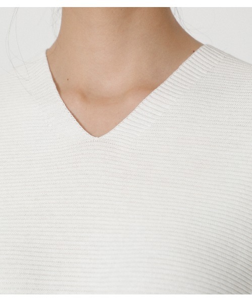 AZUL by moussy（アズールバイマウジー）の「LOOSE PANEL KNIT TOPS/ルーズパネルニットトップス（シャツワンピース・レディース・グリーン/ベージュ系その他/オフホワイト・FREE）」の20枚目の写真