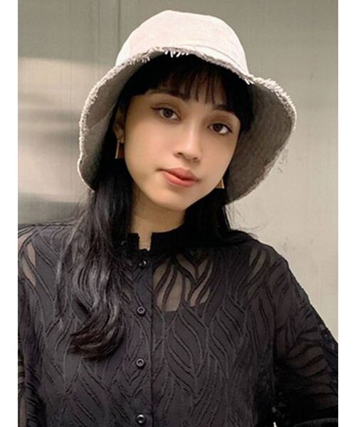 EMODA（エモダ）の「フリンジワイドバケットハット（ハット・レディース・ブラック/グレー・FREE）」の3枚目の写真