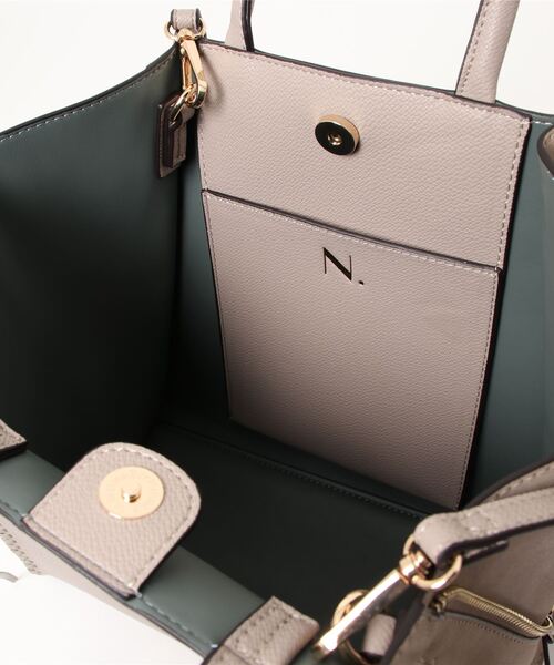 N.（N. Natural Beauty Basic）（エヌエヌナチュラルビューティーベーシック）の「かがりステッチトートバッグ（トートバッグ・レディース・ベージュ/ブラウン・ﾌﾘ-）」の5枚目の写真