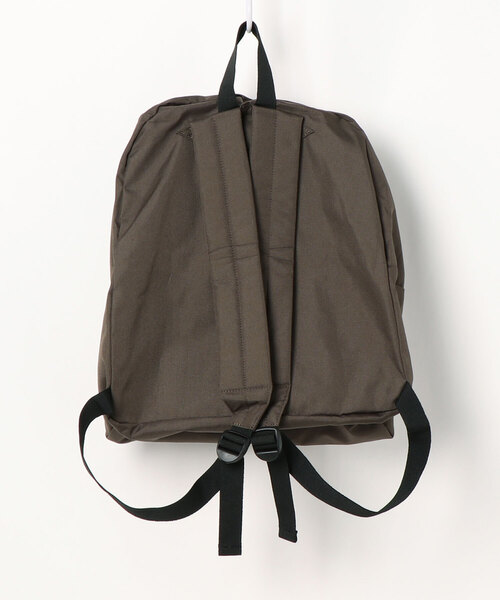 SNOOPY×OLD BETTY'S（スヌーピーカケルオールドベティーズ）の「SNOOPY Embroidery Backpack(Ｋ柄 JO COOL 2)（バックパック/リュック・レディース・オリーブ・FREE）」の4枚目の写真