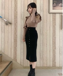 袖ラッフルニット