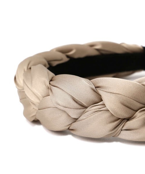 N.（N. Natural Beauty Basic）（エヌエヌナチュラルビューティーベーシック）の「編み込みカチューシャ（カチューシャ・レディース・ブラック/ベージュ・ﾌﾘ-）」の4枚目の写真