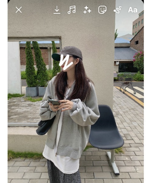 DEVICE(デバイス)の「ボリュームスリーブ シンプル オーバーサイズ スウェット フーディ パーカー(パーカー・レディース・グレー/ブラック/ベージュ・FREE)」の22枚目の写真