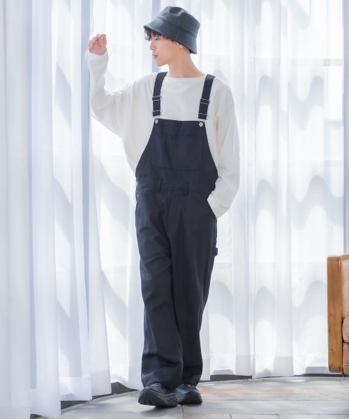 improves（インプローブス）の「10oz デニム/ツイル ワイドシルエット サロペット（サロペット/オーバーオール・メンズ・キナリ/ケミカルウォッシュ/ワンウォッシュ/ブラック/ストライプ/インディゴブルー・MEDIUM/LARGE）」の2枚目の写真
