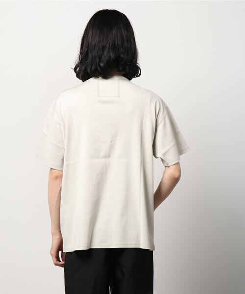 OURET(オーレット)の「OURET (オーレット)ウルティマフライスクルーネック半袖Tシャツ(Tシャツ/カットソー・メンズ・ブラック/グレー/ホワイト・2/3/1)」の5枚目の写真