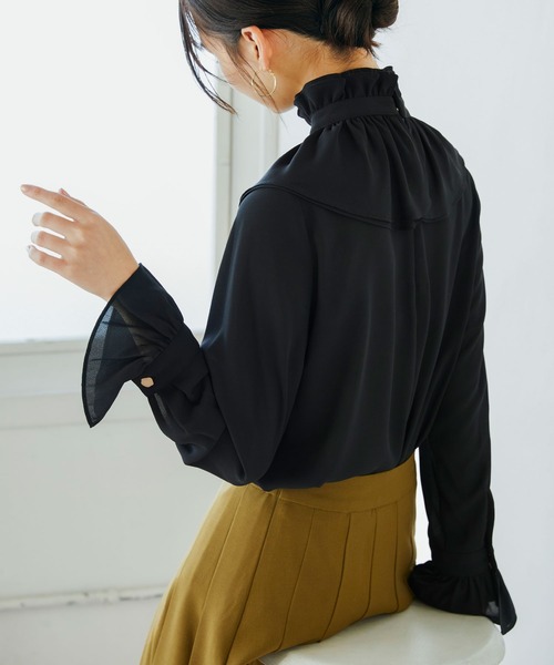 SAISON DE PAPILLON（セゾンドパピヨン）の「スタンドカラーフリルシフォンブラウス（シャツ/ブラウス・レディース・ブラック・XL/S/L/M）」の8枚目の写真