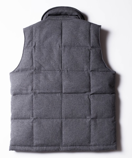 SHIPS JET BLUE（シップスジェットブルー）の「JB: ショールダウンベスト2 14AW（ダウンベスト・メンズ・グレー/ネイビー・MEDIUM/SMALL/LARGE）」の6枚目の写真