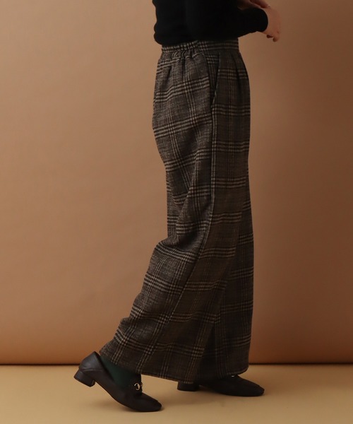 libelle more(リベル モア)の「先染めチェック2タックパンツ(その他パンツ・レディース・グレー/ベージュ/ブラウン・M/L)」の20枚目の写真