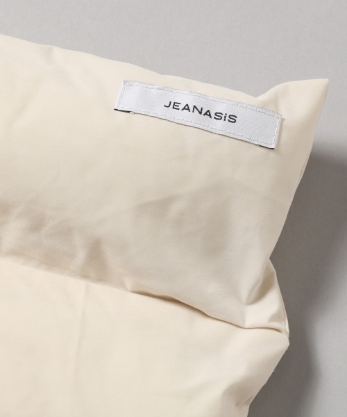 JEANASIS(ジーナシス)の「ナカワタマフラー/239826(マフラー・レディース・ホワイト/ベージュ・FREE)」の7枚目の写真