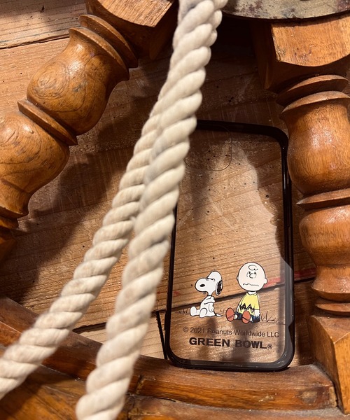 SNOOPY×OLD BETTY'S(スヌーピーカケルオールドベティーズ)の「SNP Clear iphone Case(13)6.1(スマホケース/カバー・レディース・F/H/G/D/A/I/C/E/B/K・FREE)」の4枚目の写真