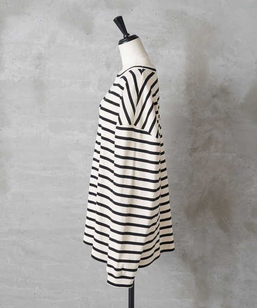 BEARDSLEY(ビアズリー)の「《FRIPIER・ユニセックス》錨ワッペンボーダーロングTシャツ(Tシャツ/カットソー・レディース・アイボリー・FREE)」の6枚目の写真