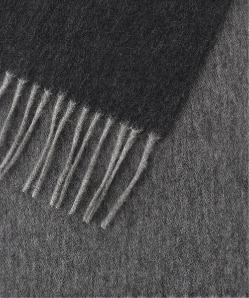 EDIFICE(エディフィス)の「EDIFICE オリジナル リバーシブル カシミアマフラー(マフラー・メンズ・ブラック/ネイビー/ブラウン/サックスブルー/キャメル・FREE)」の21枚目の写真