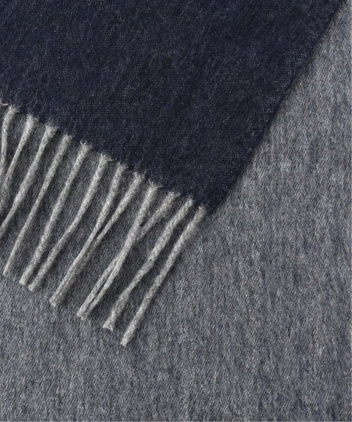 EDIFICE(エディフィス)の「EDIFICE オリジナル リバーシブル カシミアマフラー(マフラー・メンズ・ブラック/ネイビー/ブラウン/サックスブルー/キャメル・FREE)」の15枚目の写真