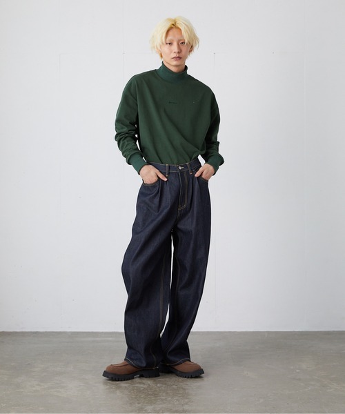 FEKETE（フェケテ）の「FEKETE MADE HI-NECK LOGO SWEATSHIRT (SET-UP)（スウェット・メンズ・ブラック/グリーン・FREE）」の22枚目の写真