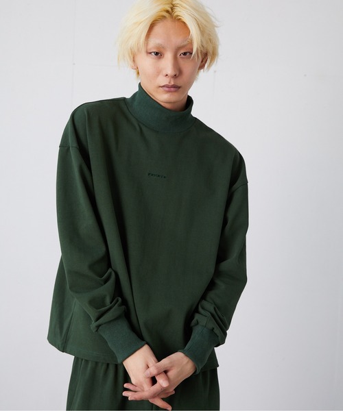 FEKETE（フェケテ）の「FEKETE MADE HI-NECK LOGO SWEATSHIRT (SET-UP)（スウェット・メンズ・ブラック/グリーン・FREE）」の8枚目の写真