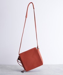 waku（ワク）の「waku ワク / レザーフラップスクエアバッグ（キーリング付き） ミニバッグ スクエアバッグ / WK-0004（ショルダーバッグ）」