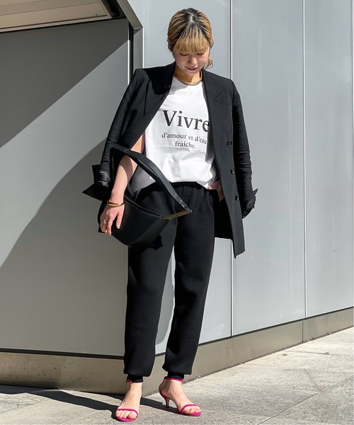 AP STUDIO（エーピーストゥディオ）の「【Les Petits Basics / ル ベーシック】Vivre Tシャツ（Tシャツ/カットソー・レディース・ホワイト・FREE）」の3枚目の写真