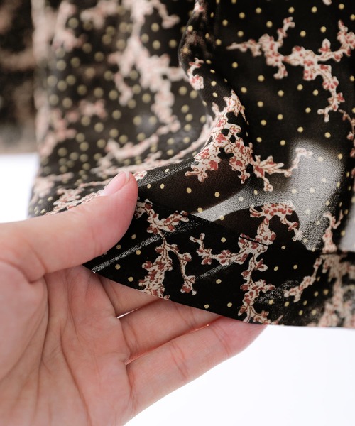 osharewalker（オシャレウォーカー）の「【廃盤】『花柄切替ティアードスカート』（スカート・レディース・ライトベージュ/ブラック・FREE）」の20枚目の写真