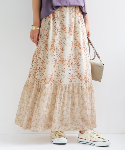 osharewalker（オシャレウォーカー）の「【廃盤】『花柄切替ティアードスカート』（スカート・レディース・ライトベージュ/ブラック・FREE）」の3枚目の写真