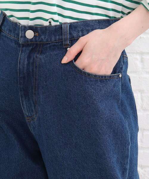 SHOO・LA・RUE（シューラルー）の「◆ワイドストレートデニムパンツ（デニムパンツ・レディース・ブルー/ダークネイビー・02/03/04）」の7枚目の写真