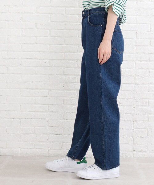 SHOO・LA・RUE（シューラルー）の「◆ワイドストレートデニムパンツ（デニムパンツ・レディース・ブルー/ダークネイビー・02/03/04）」の21枚目の写真