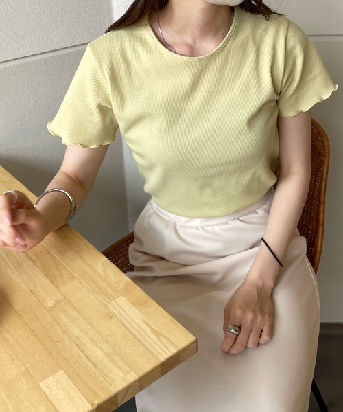 LE MORE(リモア)の「メローワッフルTEE(Tシャツ/カットソー・レディース・イエロー/ブルー/アイボリー・FREE)」の3枚目の写真