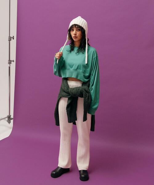 CITEN（シテン）の「＜CITEN＞ソデシャーリング クロップド Tシャツ（Tシャツ/カットソー・レディース・ブラック/オフホワイト/ケリー・FREE）」の4枚目の写真