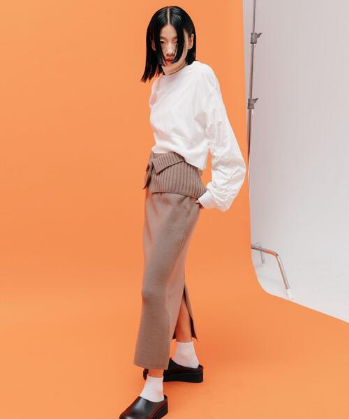 CITEN（シテン）の「＜CITEN＞ソデシャーリング クロップド Tシャツ（Tシャツ/カットソー・レディース・ブラック/オフホワイト/ケリー・FREE）」の14枚目の写真