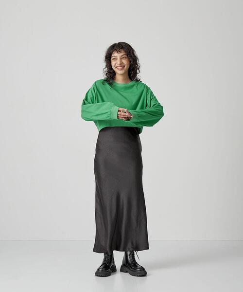 CITEN（シテン）の「＜CITEN＞ソデシャーリング クロップド Tシャツ（Tシャツ/カットソー・レディース・ブラック/オフホワイト/ケリー・FREE）」の16枚目の写真