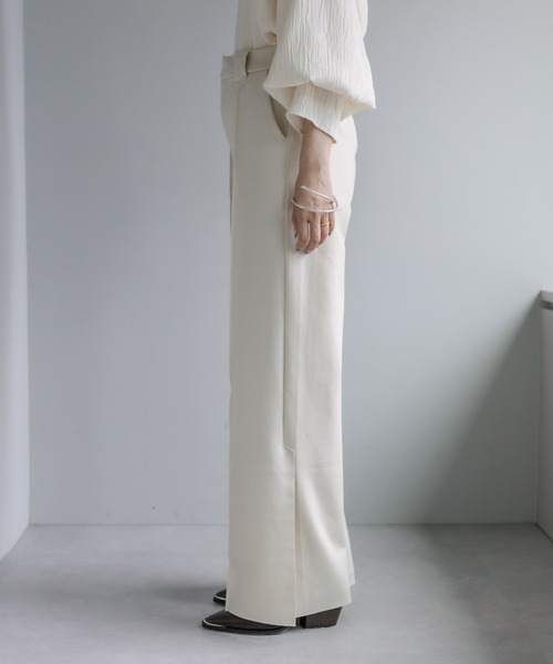 mystic(ミスティック)の「【サイズ展開あり】カットワイドパンツ(その他パンツ・レディース・ブラック/ベージュ/オフホワイト・1/2)」の13枚目の写真