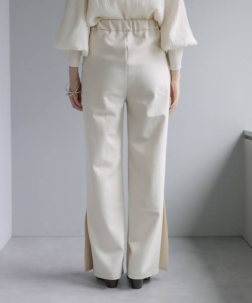 mystic(ミスティック)の「【サイズ展開あり】カットワイドパンツ(その他パンツ・レディース・ブラック/ベージュ/オフホワイト・1/2)」の10枚目の写真