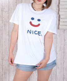 Loco Ocean（ロコオーシャン）の「スマイル柄デザイン プリント ユニセックス 半袖 Tシャツ（Tシャツ/カットソー）」
