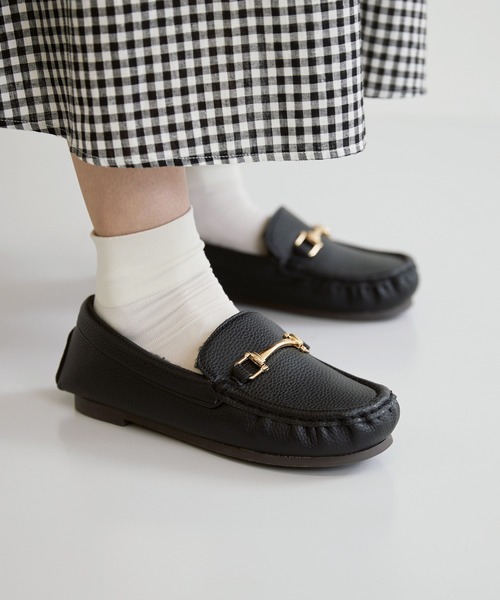 mooimooi（モーイモーイ）の「撥水 ビットモカシン（モカシン/デッキシューズ・レディース・チャコールグレー/ブラック/キャメル/グレイッシュベージュ/ダークブラウン/ブラック系その他・LL/3L/S/M/L/XS/4L）」の3枚目の写真