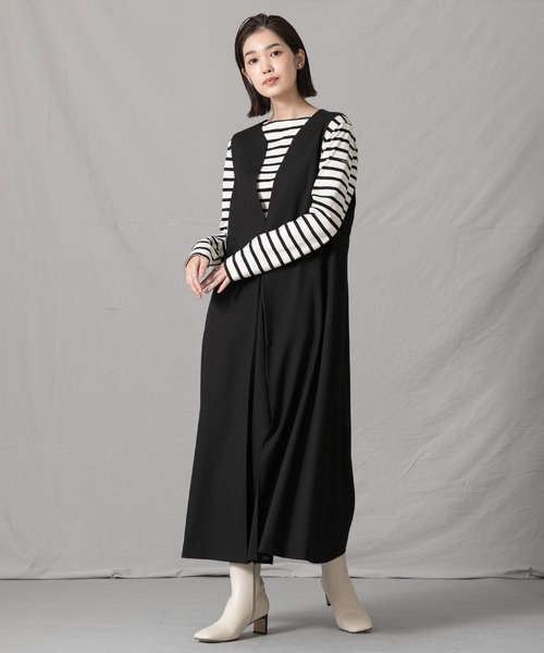 Gready Brilliant（グレディブリリアン）の「VネックAフレア