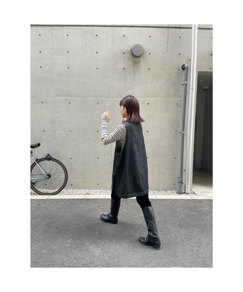 BLACK BY MOUSSY（ブラックバイマウジー）の「denim vest（デニムベスト）（ベスト・レディース・ブラック/オフホワイト・FREE）」の3枚目の写真