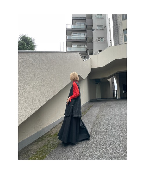 BLACK BY MOUSSY（ブラックバイマウジー）の「denim vest（デニムベスト）（ベスト・レディース・ブラック/オフホワイト・FREE）」の7枚目の写真