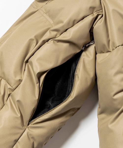 phenix（フェニックス）の「Phenix（フェニックス）【WOMAN】Phenix X-BALLOON JACKET（その他アウター・レディース・ホワイト/ベージュ/ブラック・M/L）」の11枚目の写真
