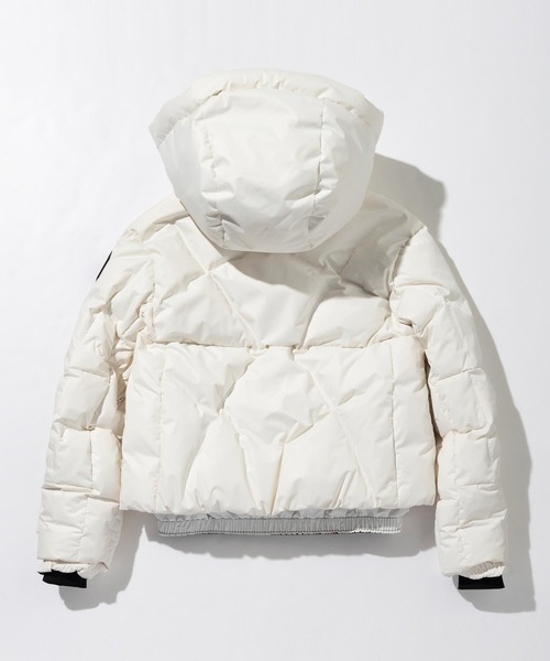 phenix（フェニックス）の「Phenix（フェニックス）【WOMAN】Phenix X-BALLOON JACKET（その他アウター・レディース・ホワイト/ベージュ/ブラック・M/L）」の21枚目の写真