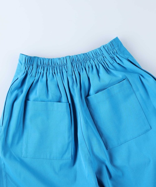 HONEYSUCKLE ROSE（ハニーサックルローズ）の「【HONEYSUCKLE ROSE】カラータックテーパードパンツ（スラックス・レディース・ブラック/ブルー/グレー/グリーン/オレンジ・L/M）」の12枚目の写真