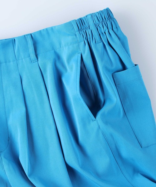 HONEYSUCKLE ROSE（ハニーサックルローズ）の「【HONEYSUCKLE ROSE】カラータックテーパードパンツ（スラックス・レディース・ブラック/ブルー/グレー/グリーン/オレンジ・L/M）」の14枚目の写真