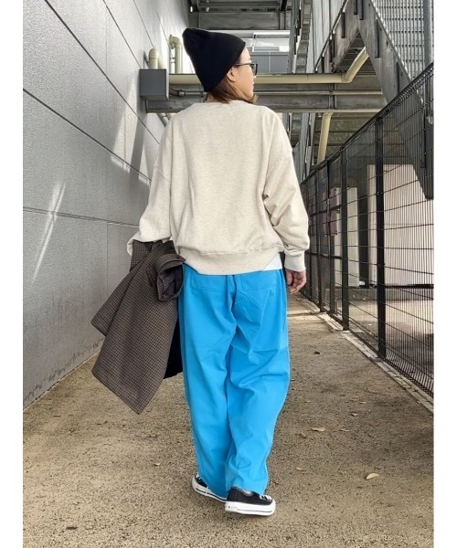 HONEYSUCKLE ROSE（ハニーサックルローズ）の「【HONEYSUCKLE ROSE】カラータックテーパードパンツ（スラックス・レディース・ブラック/ブルー/グレー/グリーン/オレンジ・L/M）」の22枚目の写真