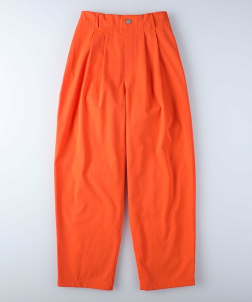 HONEYSUCKLE ROSE（ハニーサックルローズ）の「【HONEYSUCKLE ROSE】カラータックテーパードパンツ（スラックス・レディース・ブラック/ブルー/グレー/グリーン/オレンジ・L/M）」の15枚目の写真