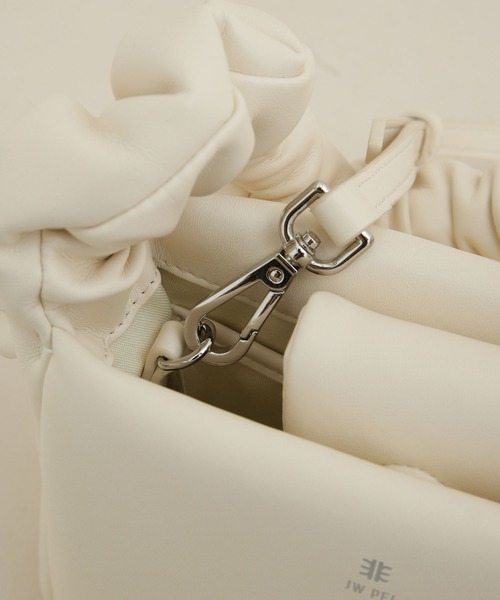 【美品】JWPEI Relee Pleated Drawsショルダーバッグ 美品】JWPEI Relee Pleated Drawsショルダーバッグ - メルカリ