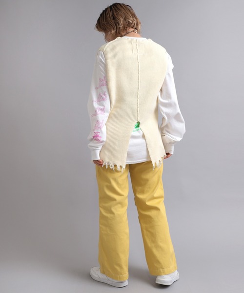 RNA（アールエヌエー）の「K2624 スリットダメージベスト（ベスト・レディース・グリーン/アイボリー/ブラック・MEDIUM）」の9枚目の写真