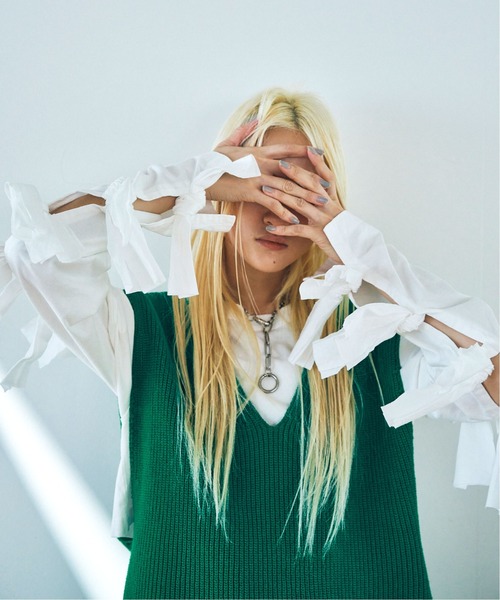 RNA（アールエヌエー）の「K2624 スリットダメージベスト（ベスト・レディース・グリーン/アイボリー/ブラック・MEDIUM）」の21枚目の写真