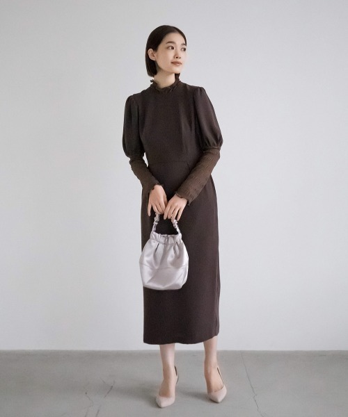 kaene（カエン）の「ニットレースコンビドレス（ドレス・レディース・ブラック/ブラウン・36/38）」の5枚目の写真