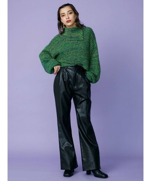 EVRIS(エヴリス)の「フェイクレザーワイドパンツ(その他パンツ・レディース・レッド/ブラック・SMALL/MEDIUM)」の14枚目の写真