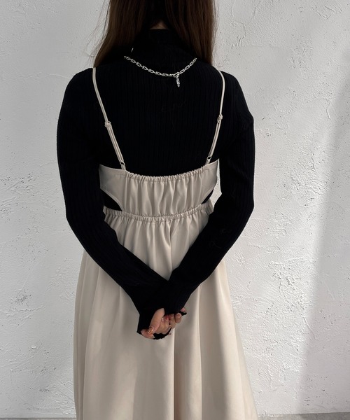 apres jour mignon(アプレジュールミニョン)の「サイドオープンキャミワンピース【ZOZOTOWN限定アイテム】(ワンピース・レディース・オレンジ/ブラック/アイボリー・X-LARGE/SMALL/MEDIUM)」の6枚目の写真